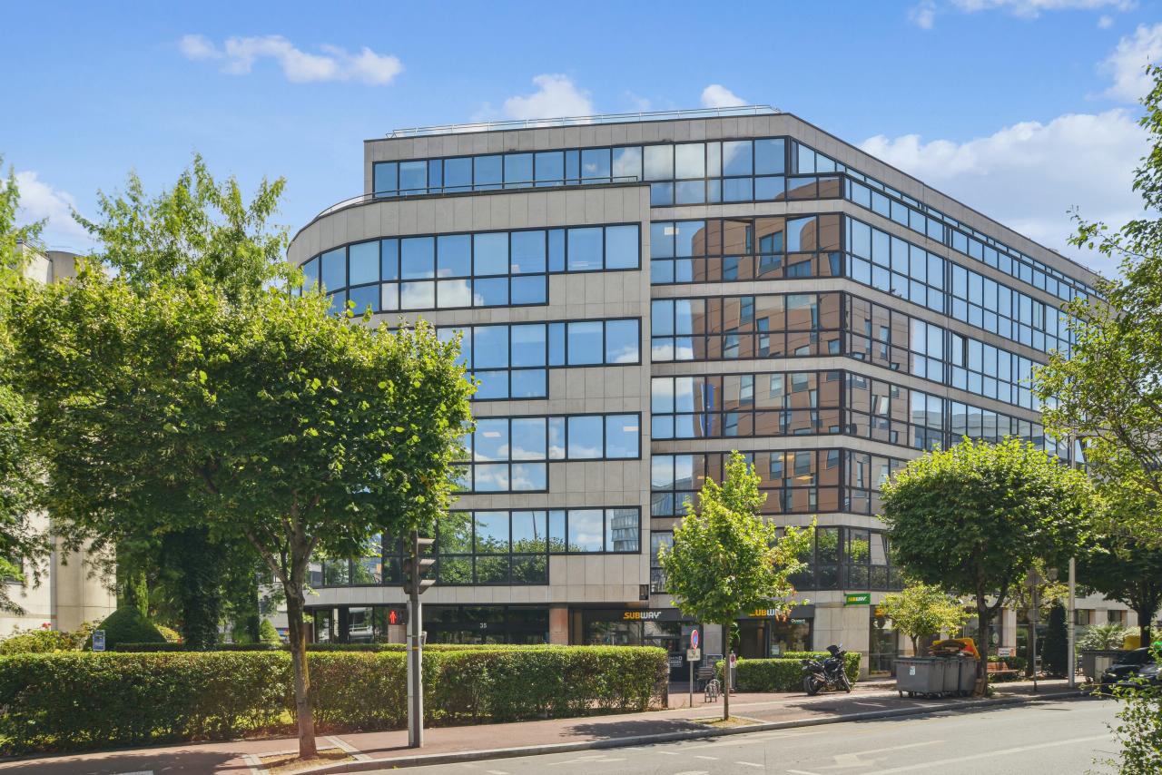 Bureau Issy-les-Moulineaux 351m² Location bureau Issy-les-Moulineaux Hauts-de-Seine OLBUR2426413 10
